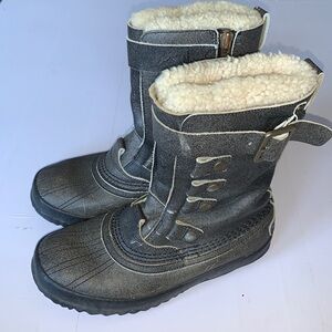Sorel Boots Gray Fleece Lined Men’s Size 8